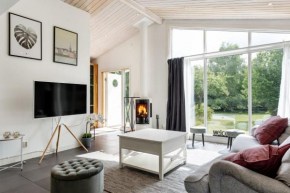 Five-Bedroom holiday home by the river of lagan in Knäred